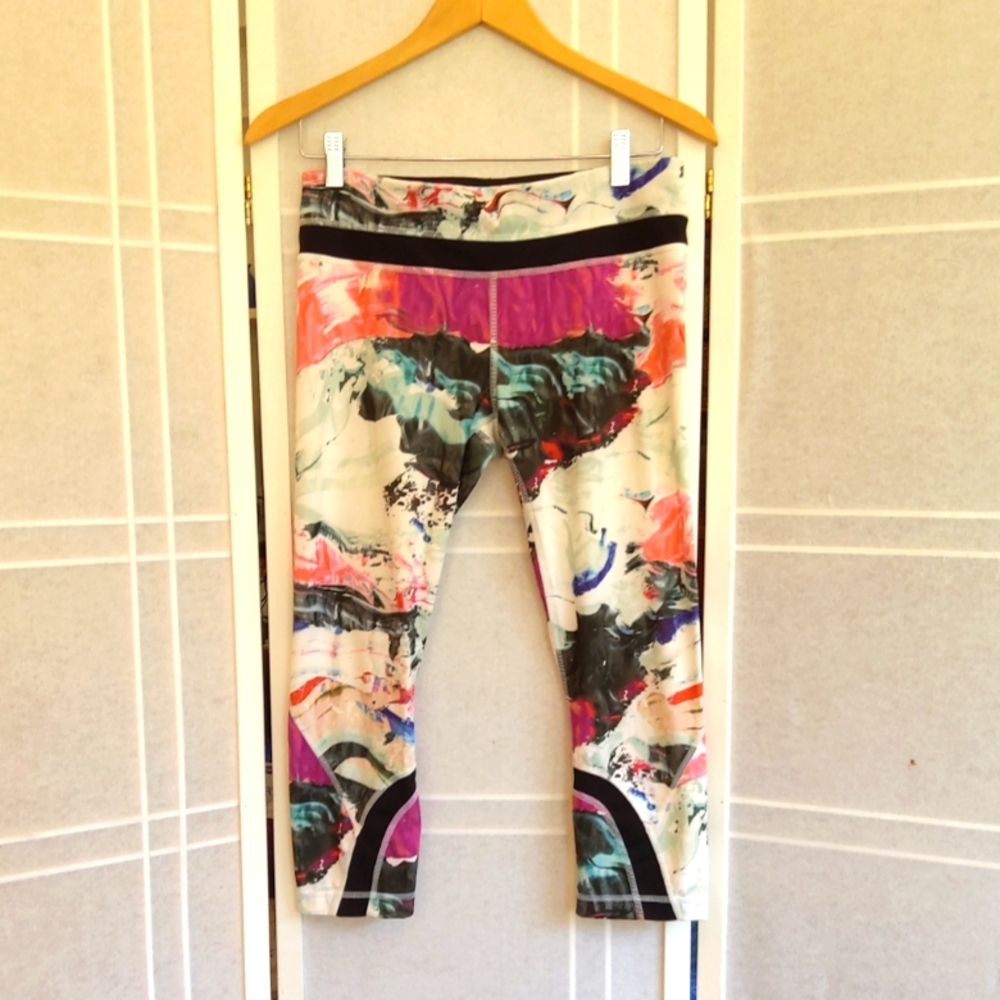 NWOT ! Lululemon Run Inspire Crop II leggings - Picture 1 of 10